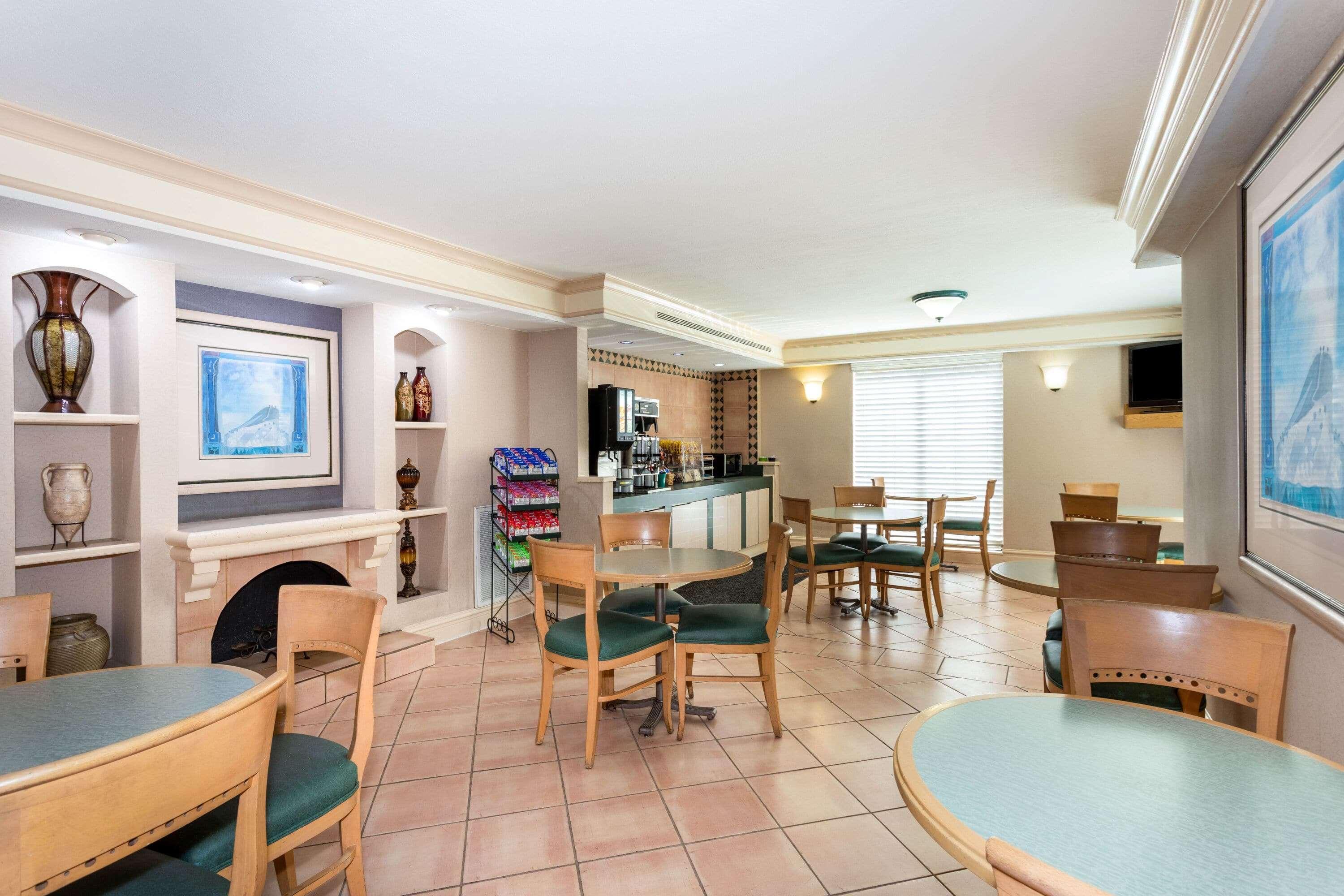 La Quinta Inn By Wyndham Tallahassee North Exteriér fotografie